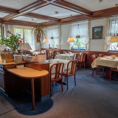 Hotel Pflum Mit Gaestehaus Nuertingen Esterno foto
